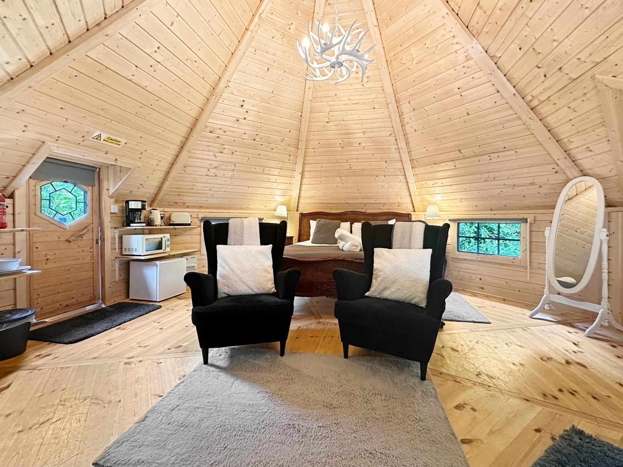 Aos Si Lodges Ballachulish Exteriör bild
