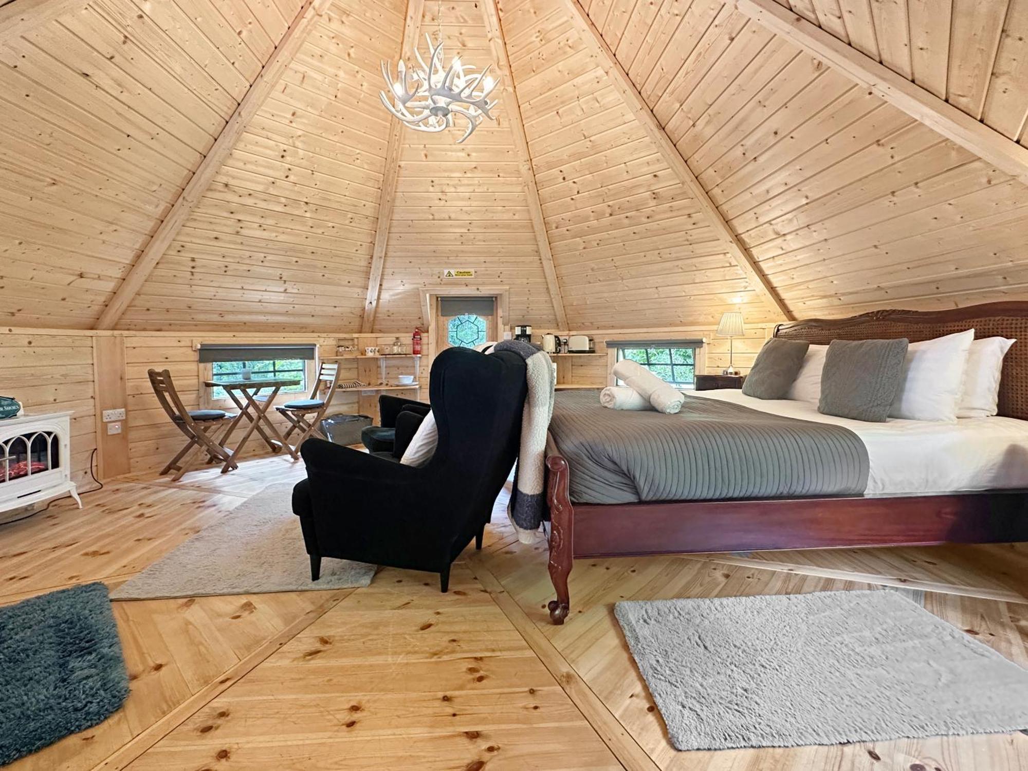 Aos Si Lodges Ballachulish Exteriör bild